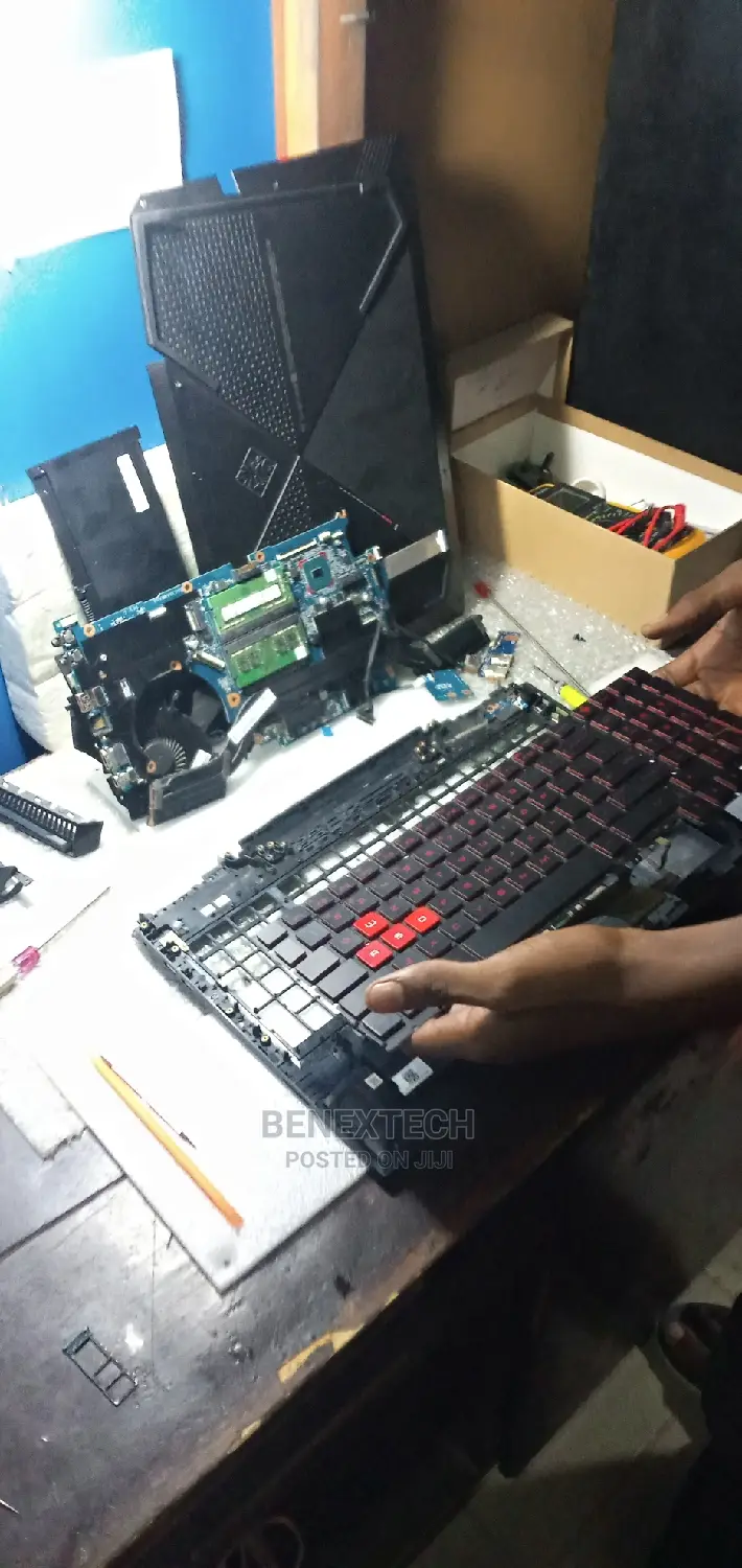 Apple Macbook/iMac/Iwatch/iPad Repair Service