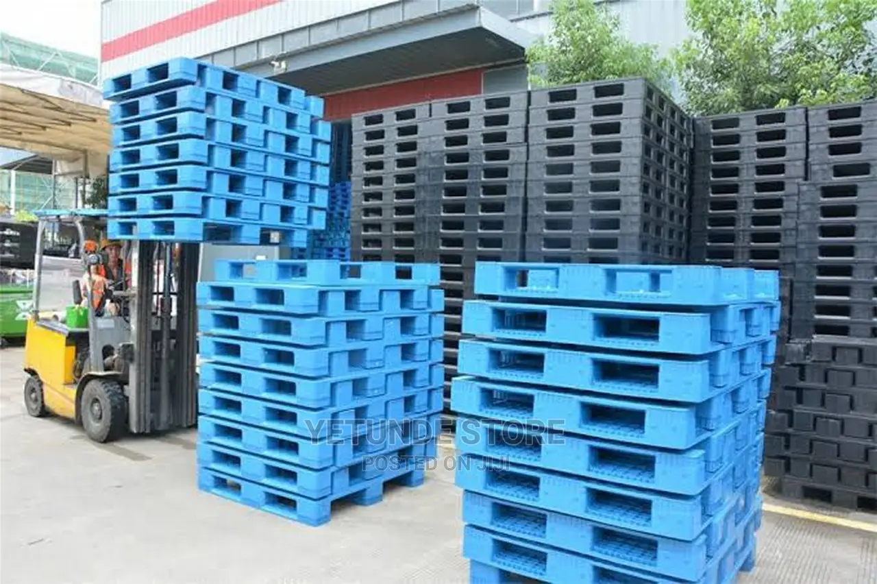 Eco-Friendly Rubber Storage Pallets