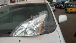 Rx 330 2005 Headlamp