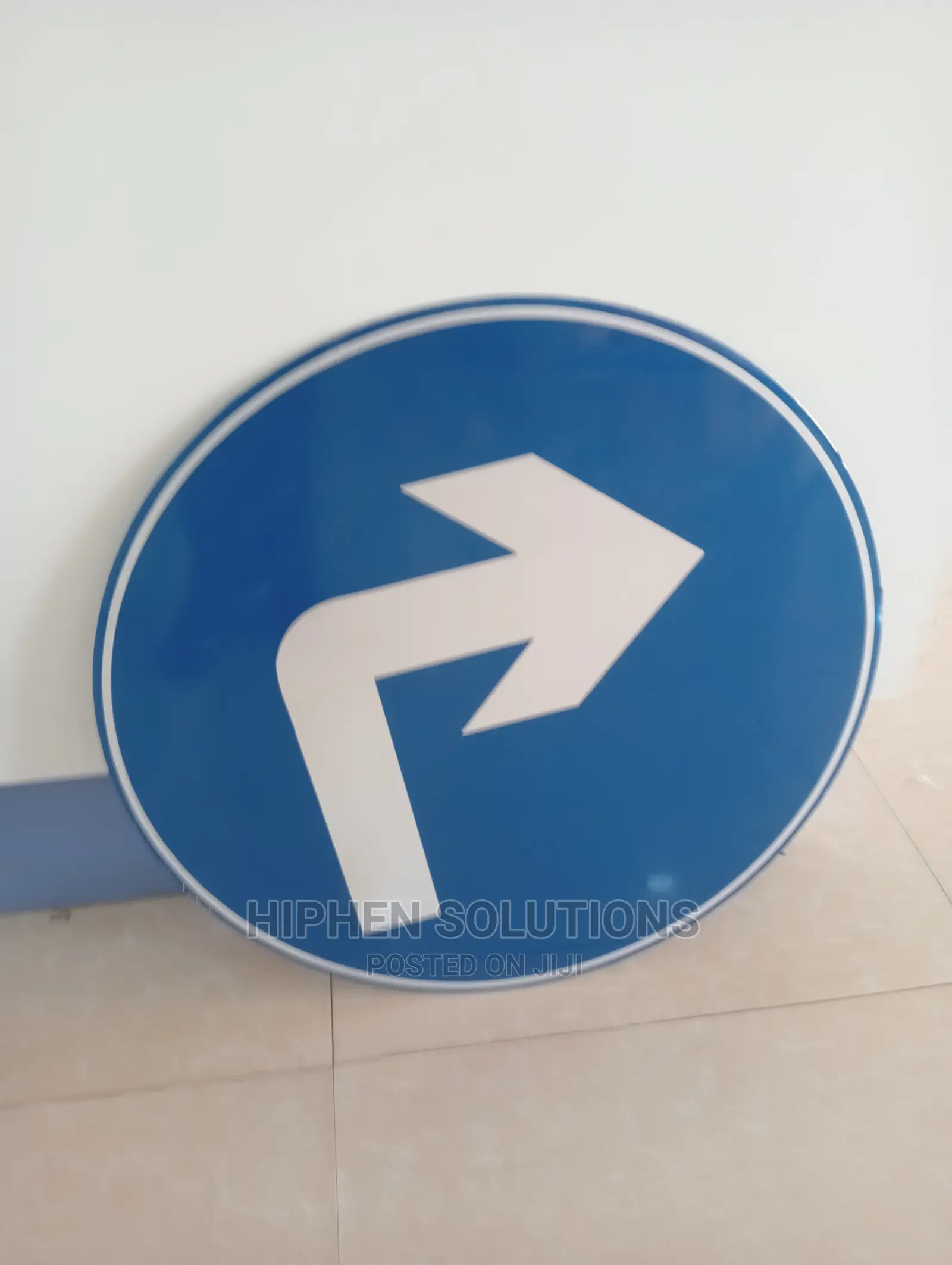 Traffic Sign Turn Right