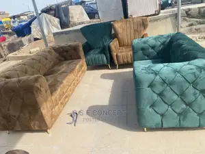 Quality Modern 7 Sitter Chesterfield