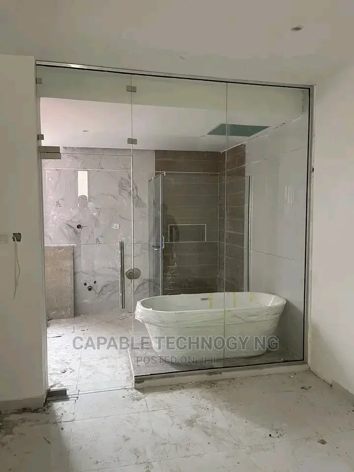 Standard Fix Glass Shower