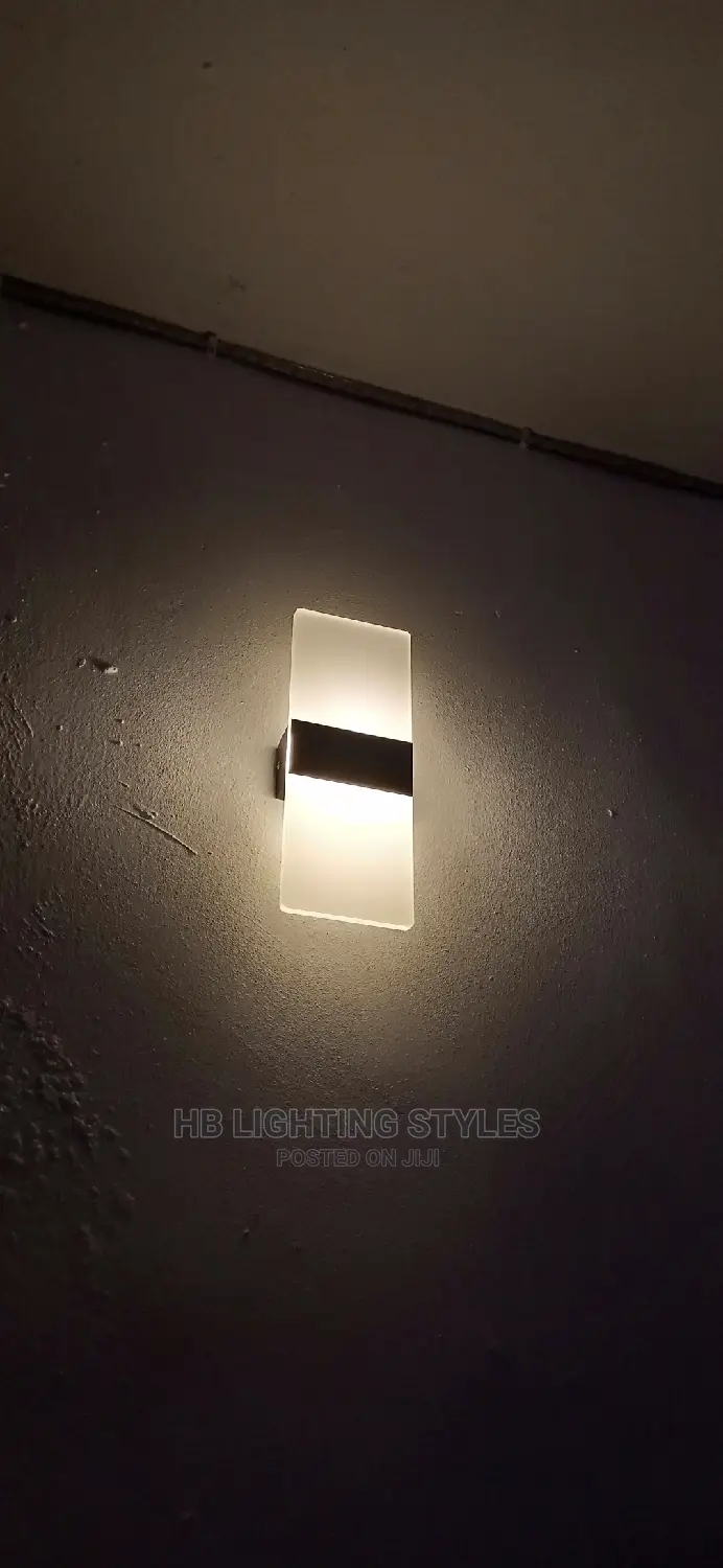LED Wall Bracket Light
