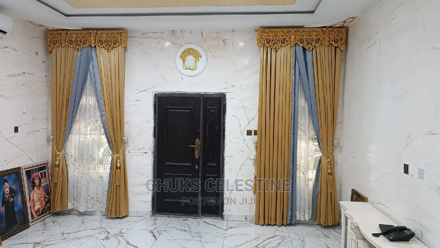 Royal Curtain Decor