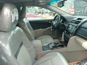 Toyota Camry 2014 Silver