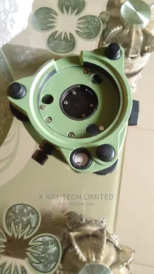 Leica Tribrach With Optical Plummet