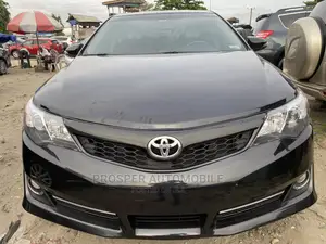 Photo - Toyota Camry 2013 Black