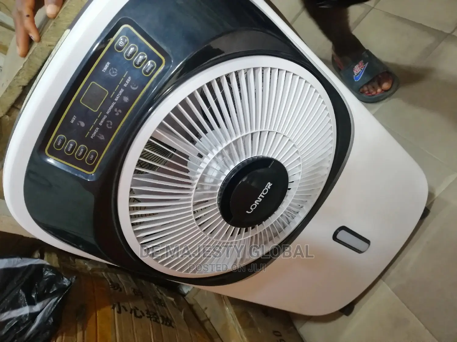 Lontor 12" Rechargeable Air-cooler