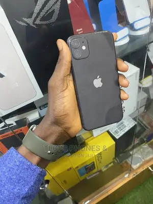 Photo - Apple iPhone 11 64 GB Black