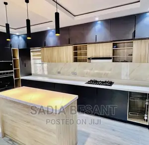 Kitchen and Accessories