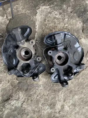 Mercedes Benz C300 W204 Hub