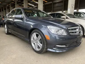 Mercedes-Benz C300 2010 Gray
