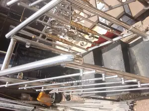 Stemless Rail