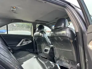 Toyota Camry 2011 Gray