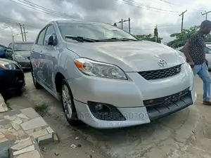 Toyota Matrix 2009 Silver