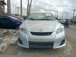 Toyota Matrix 2009 Silver
