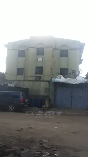 3bdrm Block of Flats in Ere Akari, Isolo for Sale
