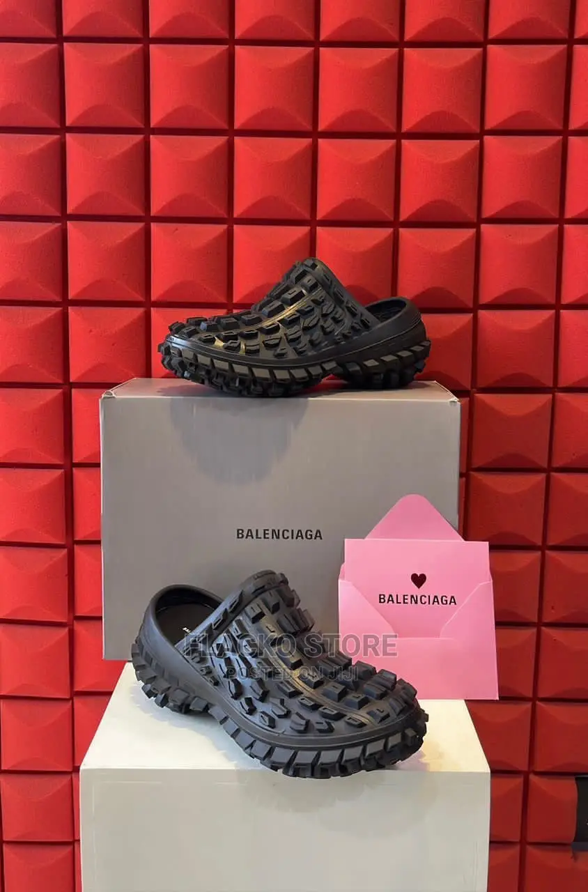 Original Balenciaga Defender Extreme Tire Tread Clogs