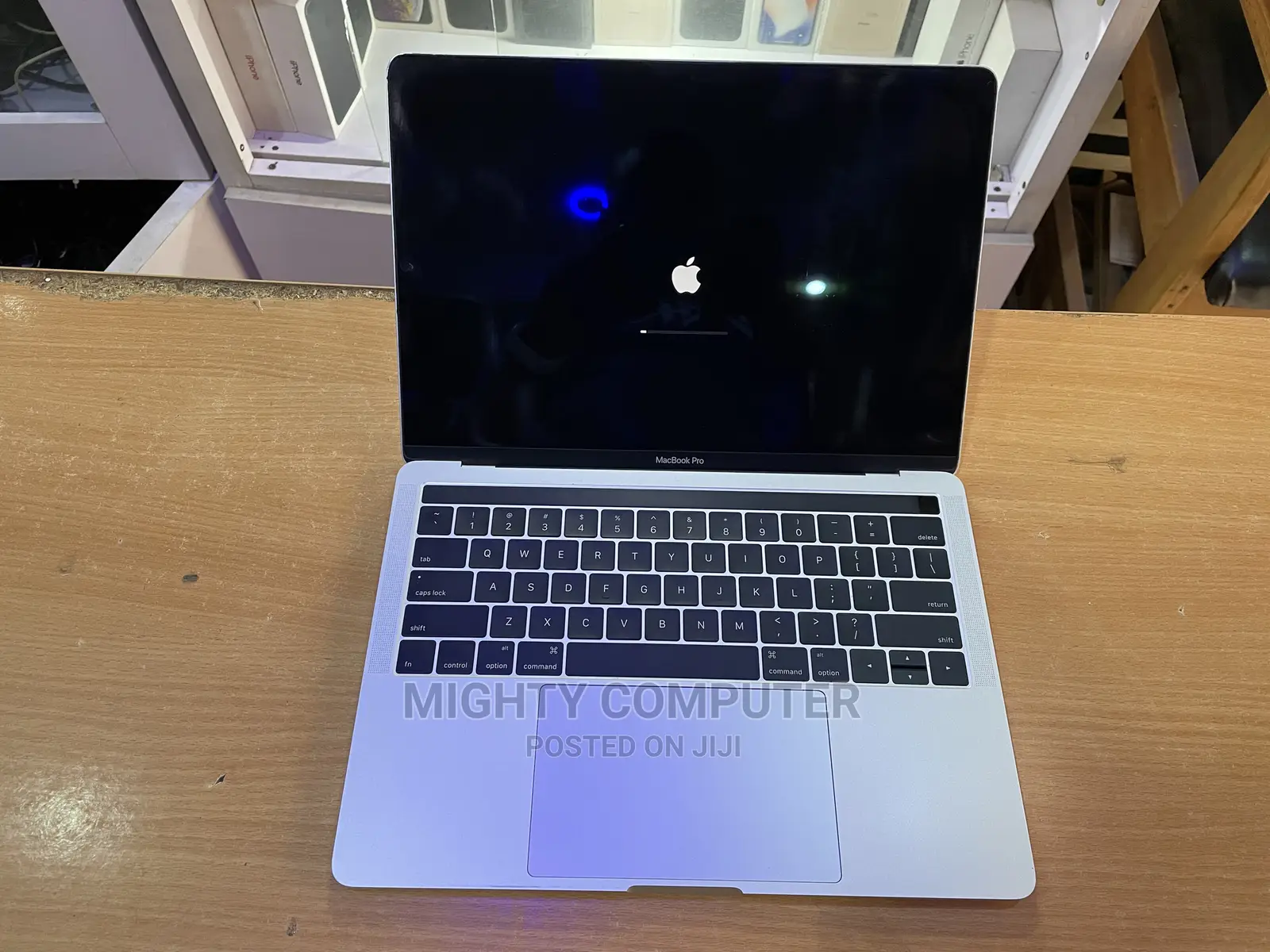 Laptop Apple MacBook Pro 16GB Intel Core i5 SSD 256GB
