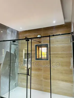 4bdrm Townhouse / Terrace in Guzape District for rent