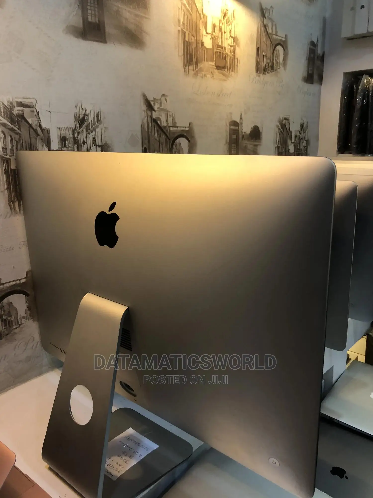 Desktop Computer Apple iMac 32GB Intel Core I5 HDD 1T