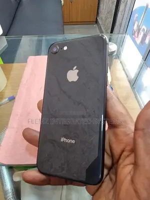 Apple iPhone 8 64 GB Black