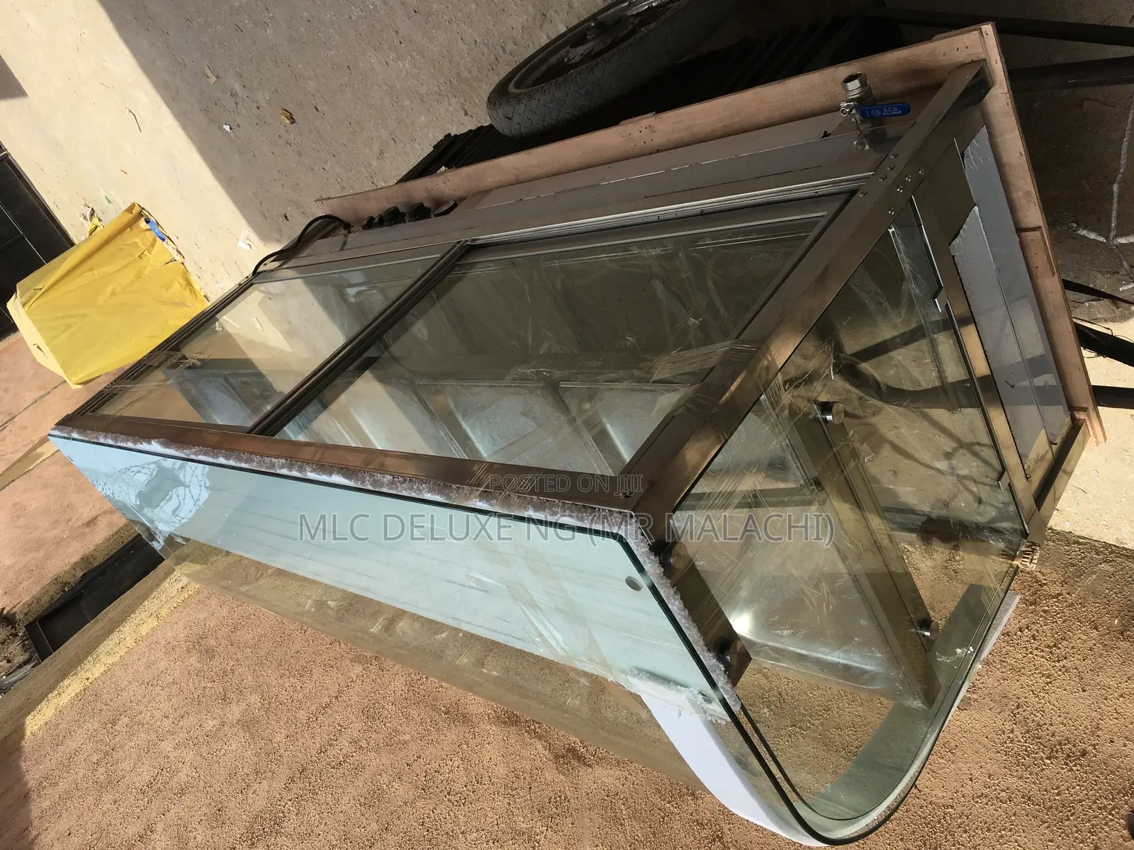 SOLID Curved Glass Imported Bain Marie/Food Display Warmers