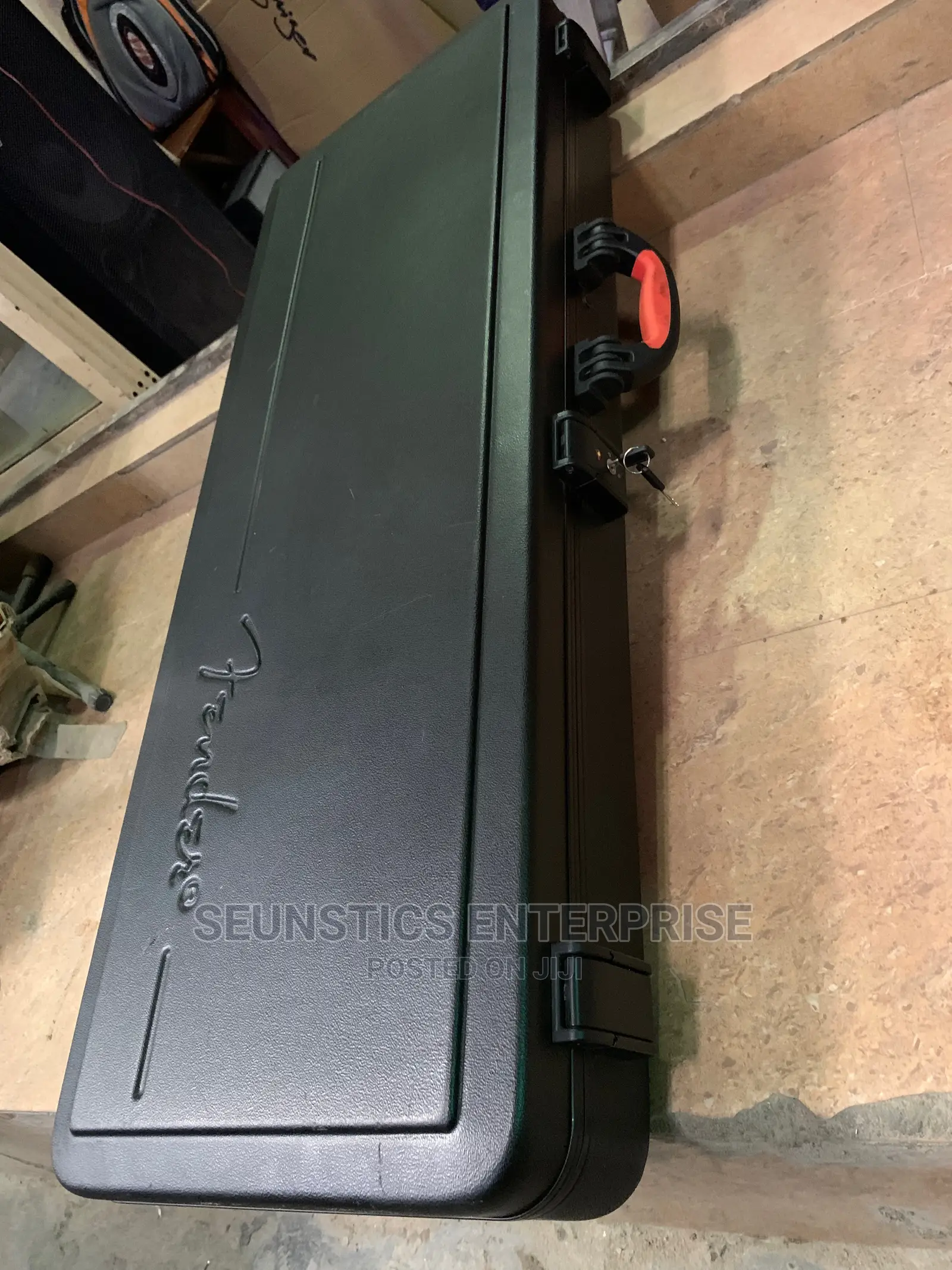 Quality Stratocaster and Telecaster Guitar Case