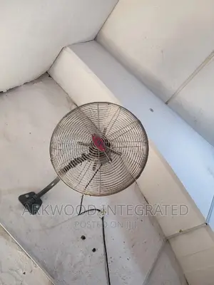 OX Industrial Wall Mounted Fan 18inch
