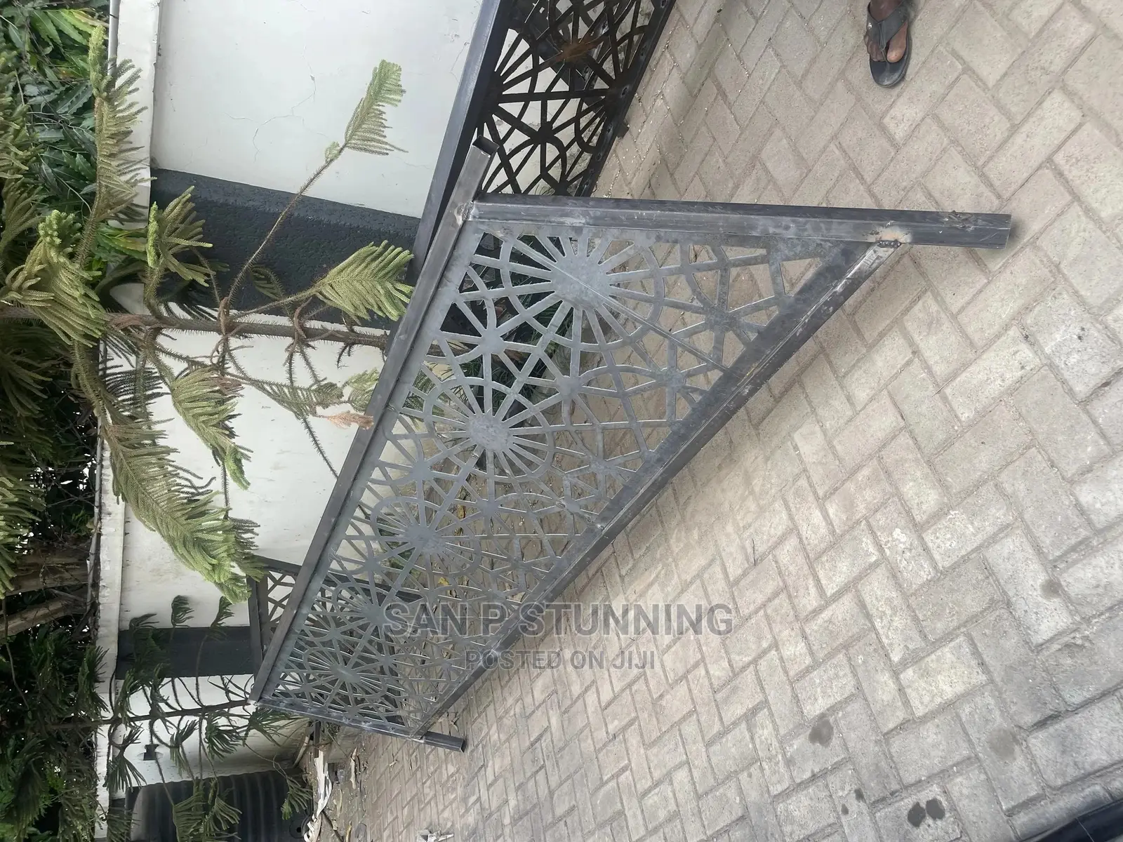 Laser Cut Rail Design