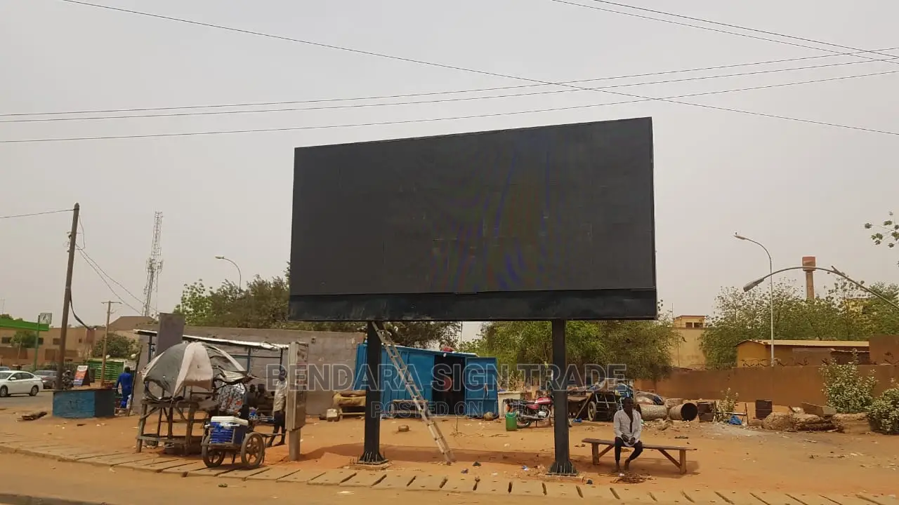 Cabinet Outdoor Large Video Display Screen