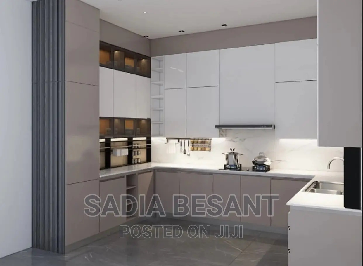 Luxury Kitchen Design With Accessories