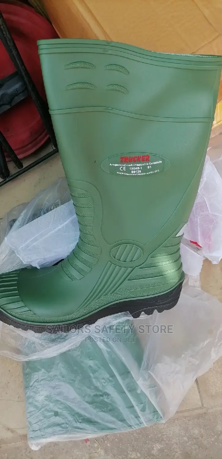 Trucker Rain Boot
