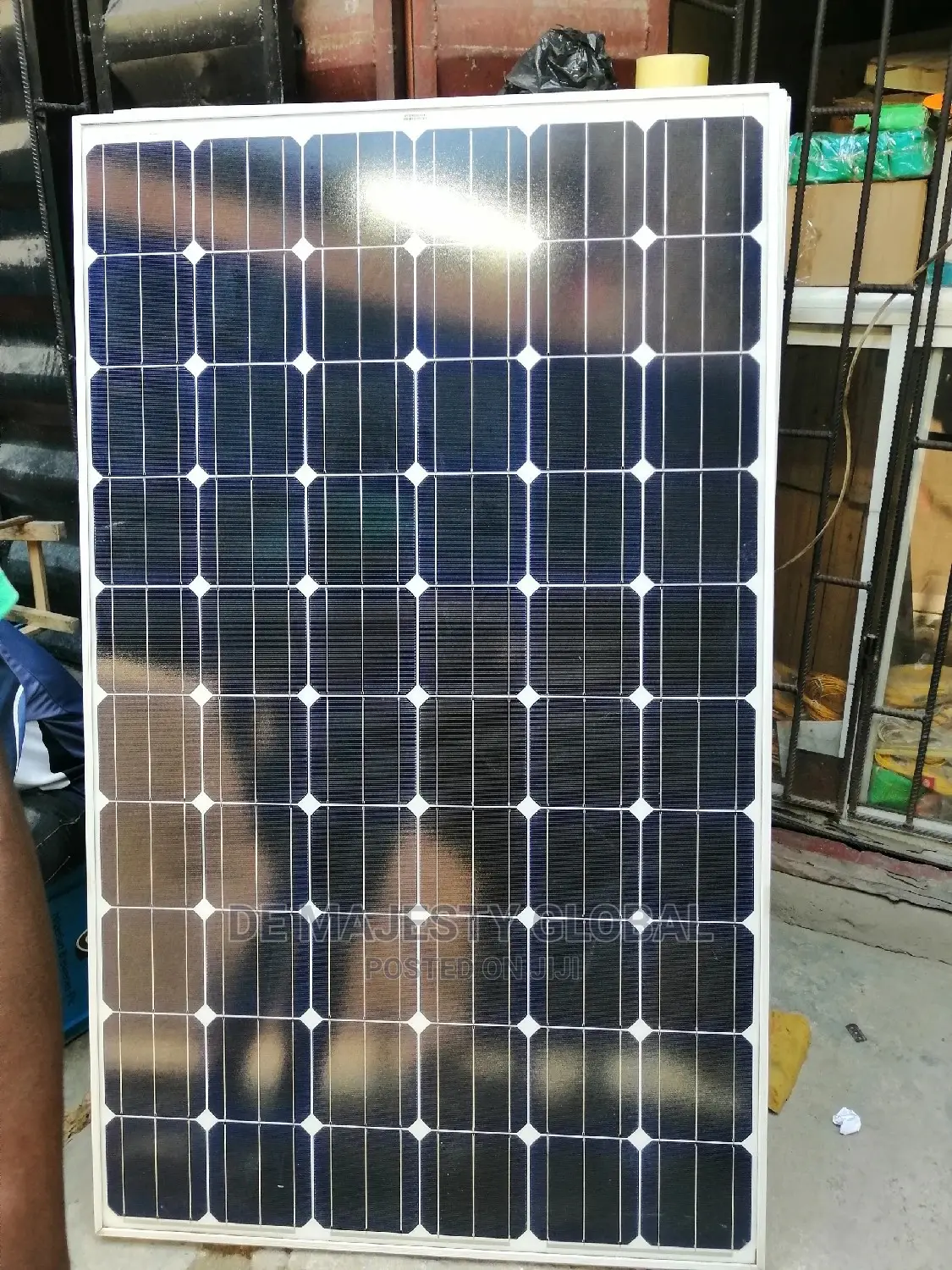 Quality 350W Mono Crystalline Canadian Solar Panel. 