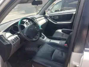Toyota Highlander V6 Long 4x4 2007 Silver