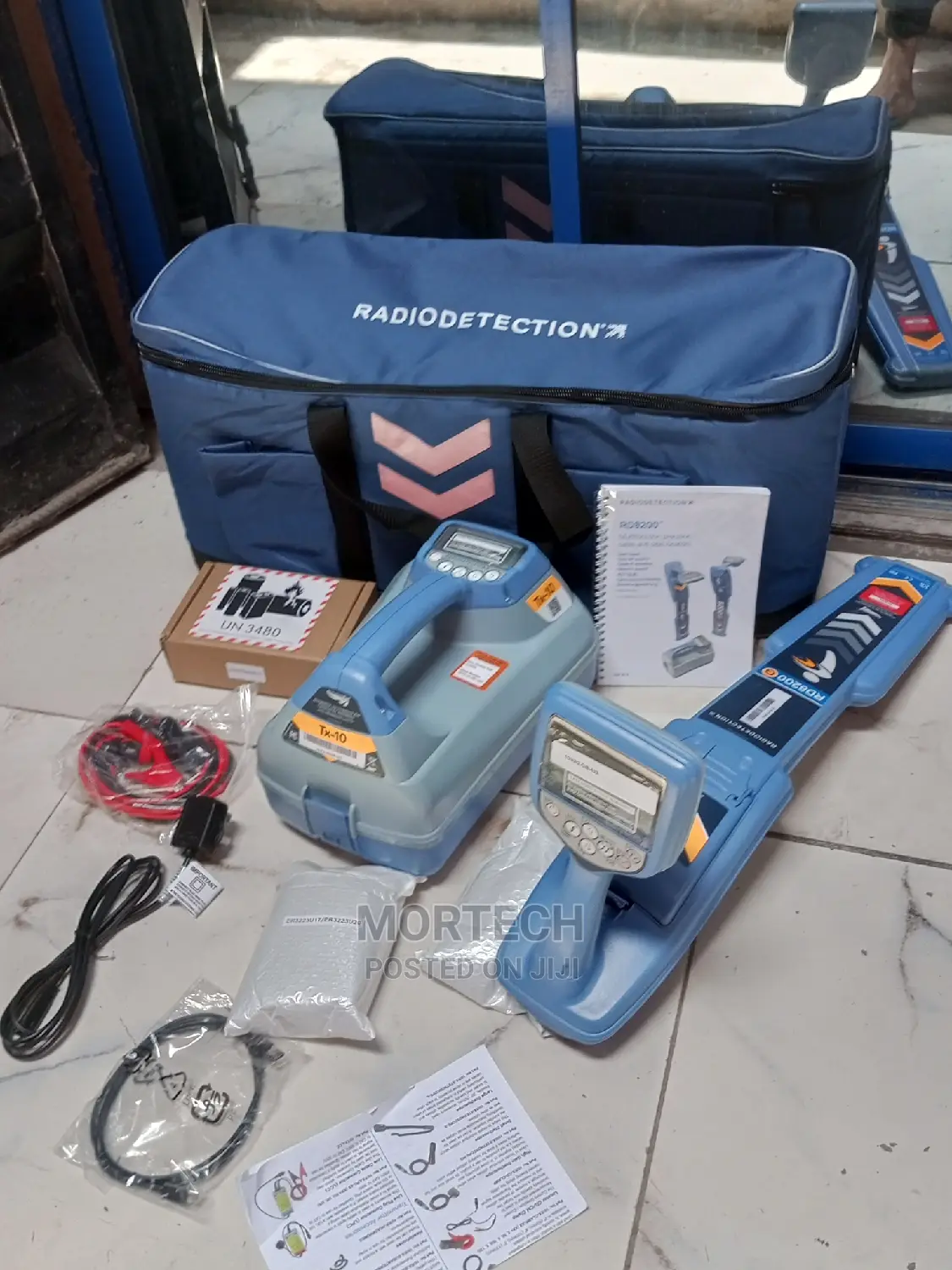 Radiodetection Rd8200 Underground Cable and Pipe Locator