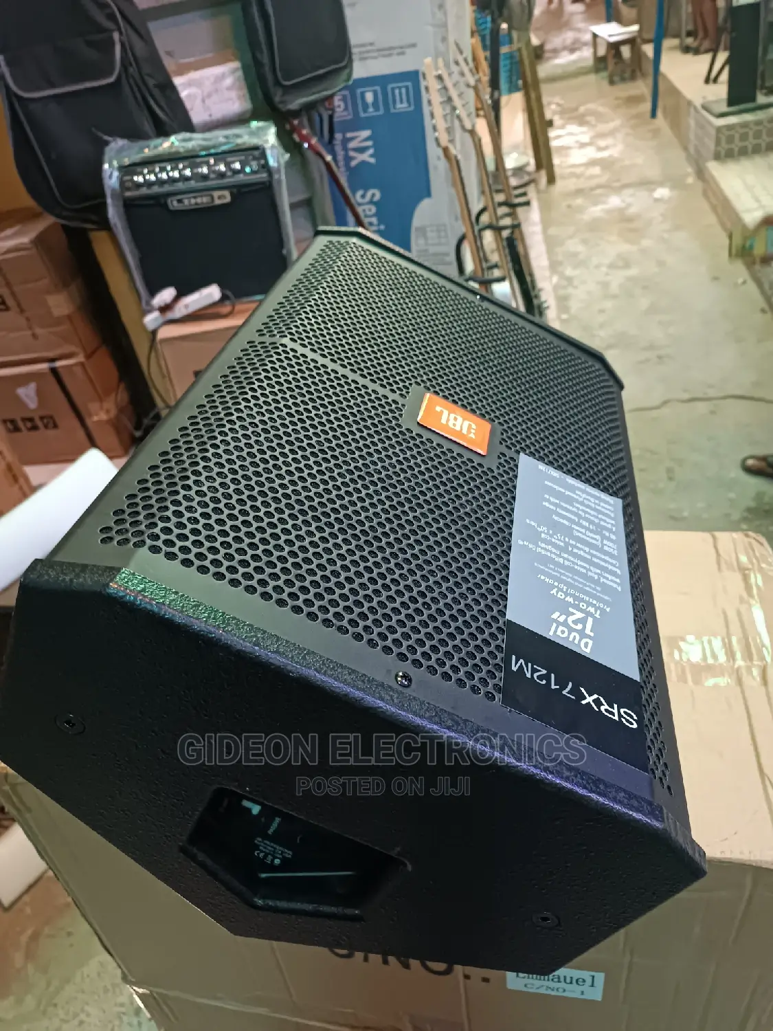 JBL SRX 712m
