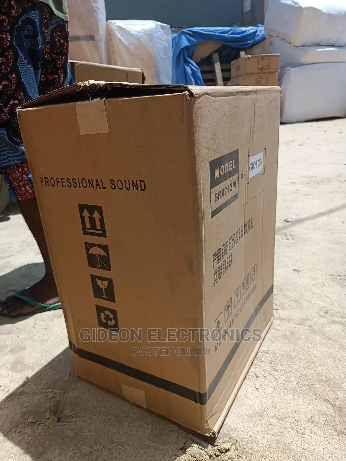 JBL SRX 712m