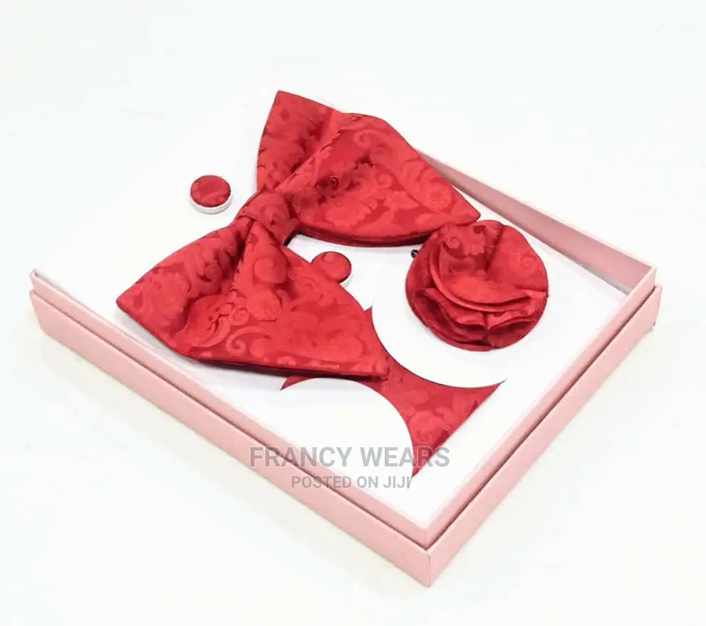Complete Set of Bow Ties