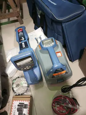 Underground Pipe and Cable Locator ( Detector )