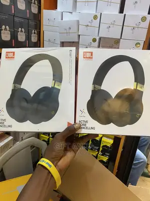 JBL E55bt Wireless Headphone With Active Anc