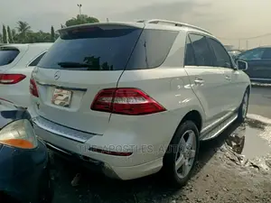 Mercedes-Benz M Class 2014 White