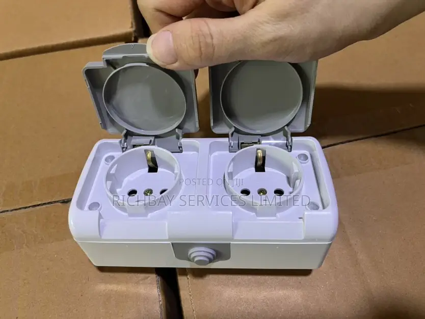 16a 250v EU Standard Wall Socket