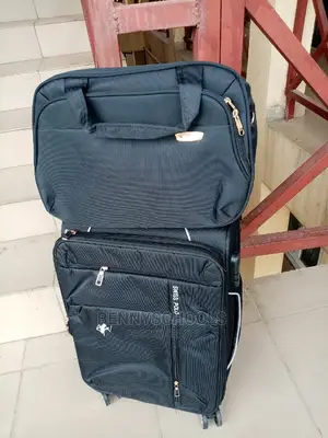Small Swiss Polo Traveling Luggage Box and Kit