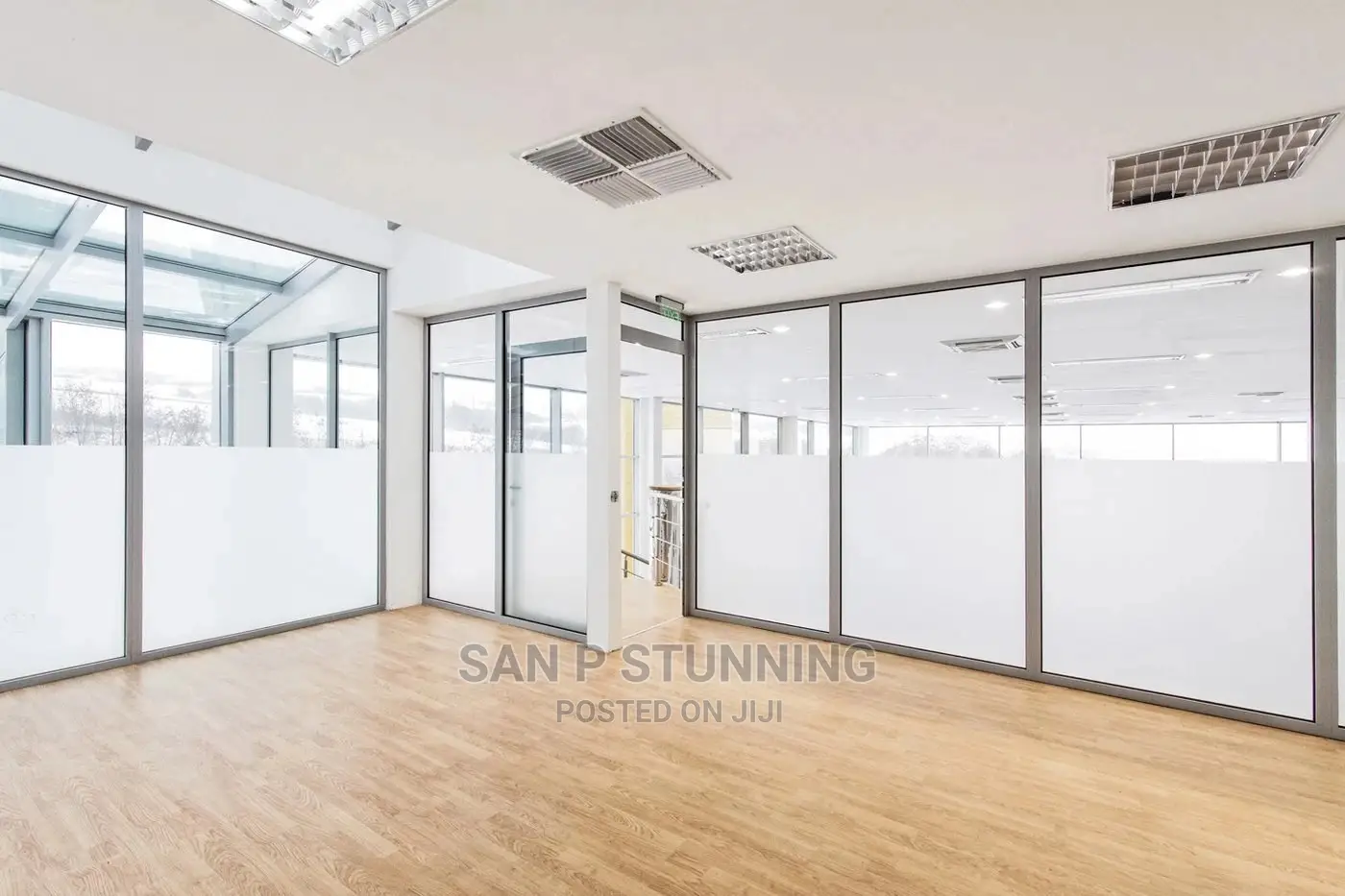 Glass Space Partition