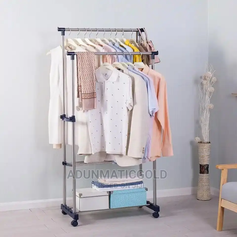 Double Pole Hanger