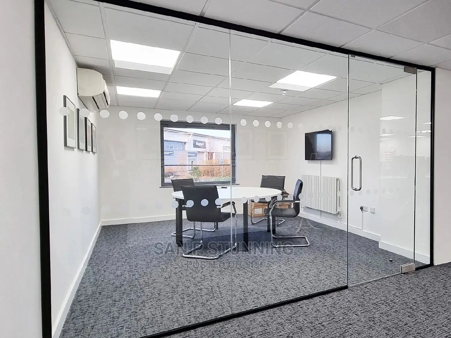 Spacious Office Partition