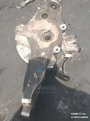 Range Rover Sport Front Hub 2015