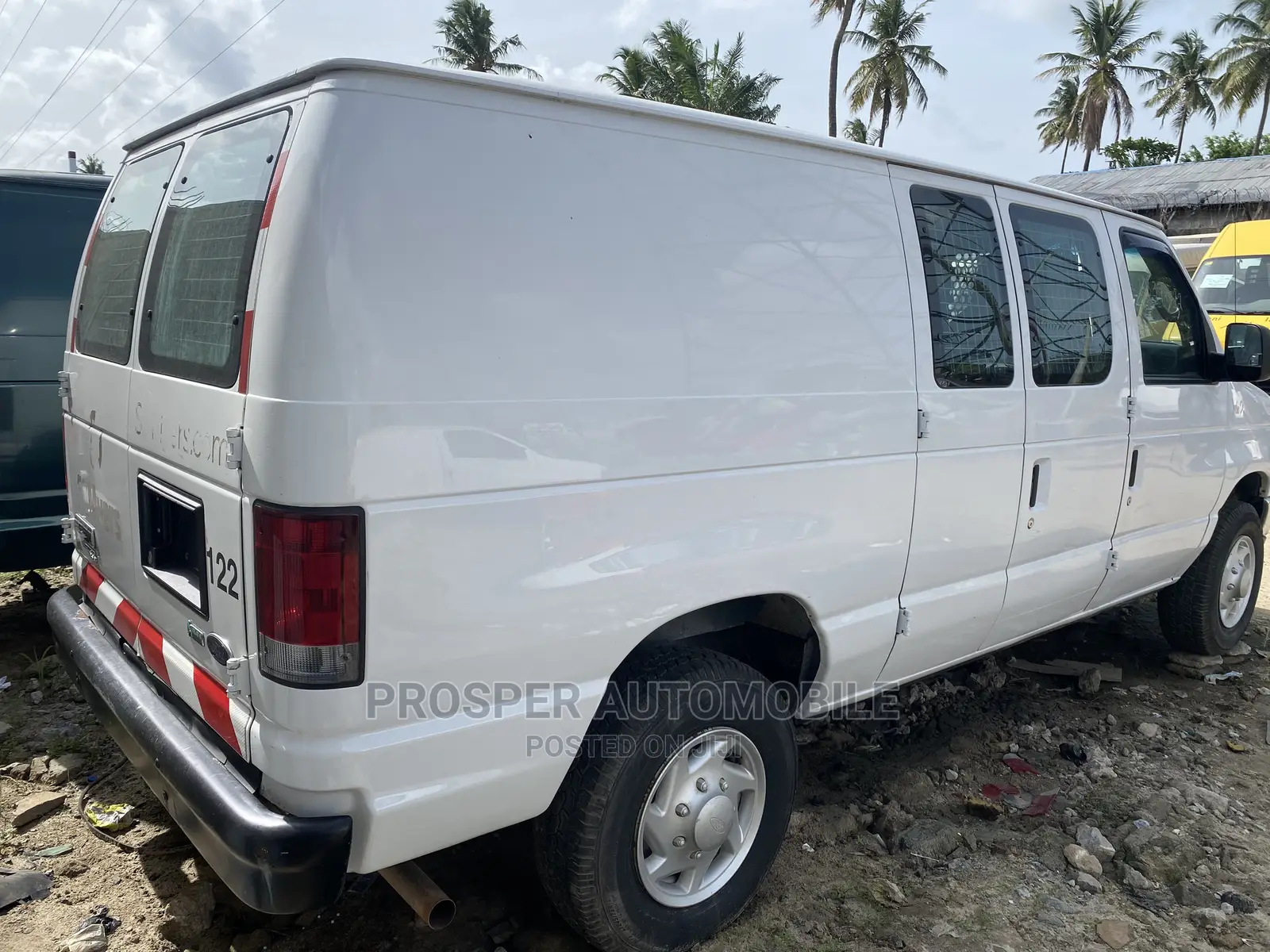 Ford E250 2011 White