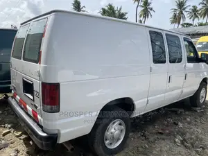 Ford E250 2011 White